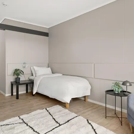 Brevik Hybelhotell * פורסגרון